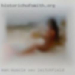 Men muscle sex pussy for accident Leitchfield.